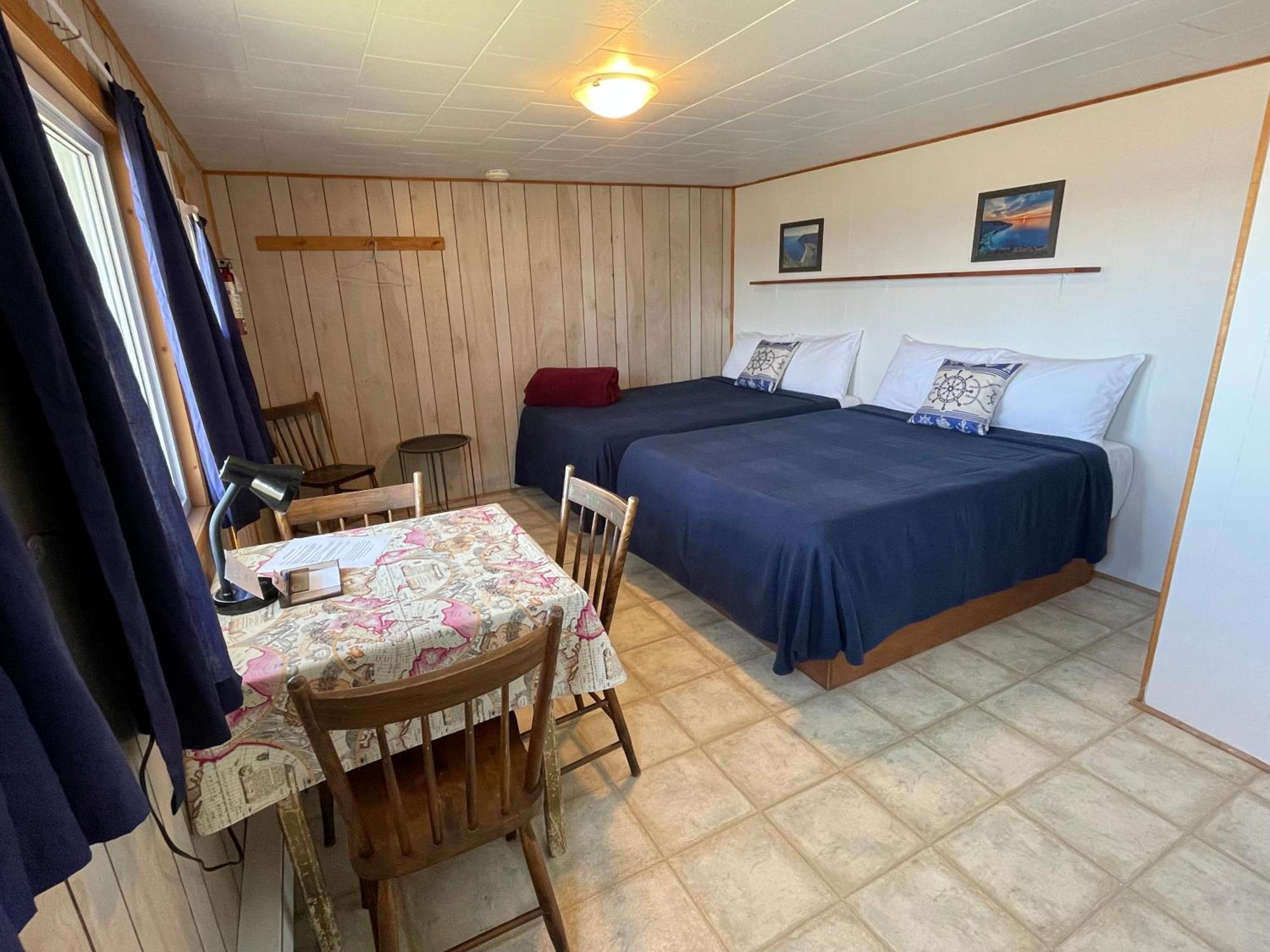 Chalets Bernatchez 몽 생 피에르 외부 사진